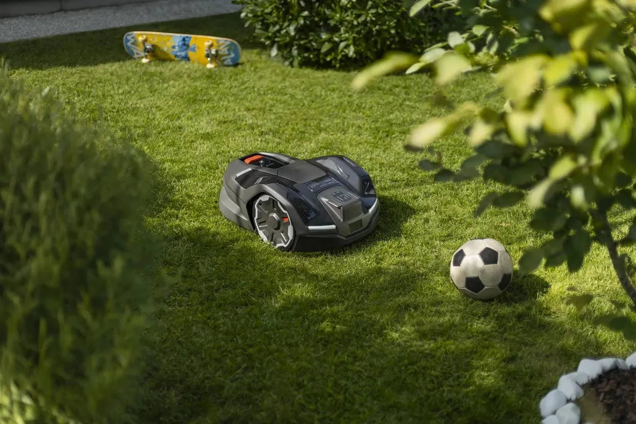 Husqvarna Automower 410XE Nera
