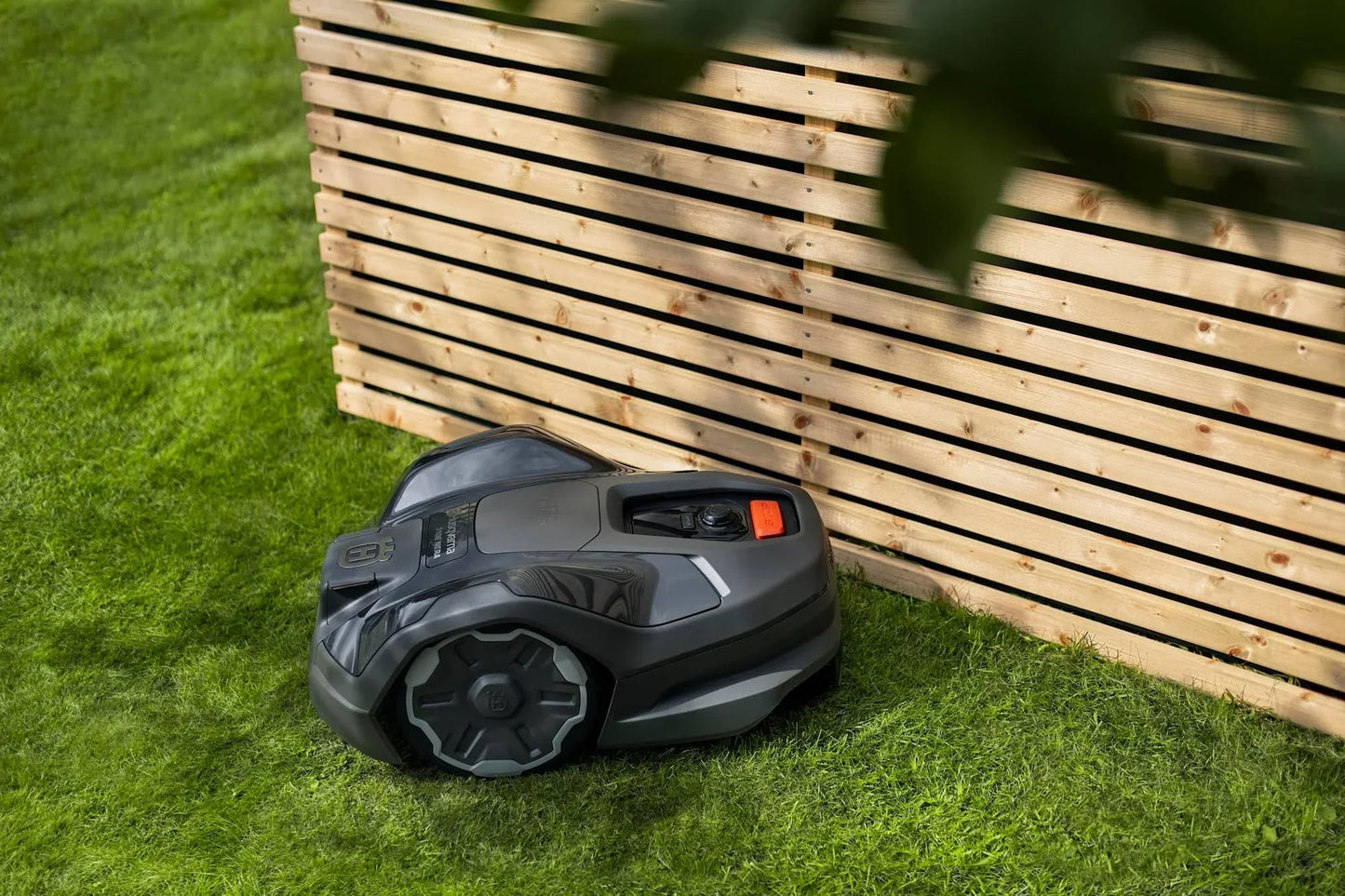 Husqvarna Robot Automower 310E Schwarz 1000mq ohne Schnur Cut 22cm Bluetooth